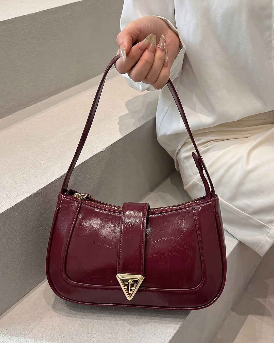 StyleShoot's Elegant Patent Finish Shoulder Bag in Cherry Red