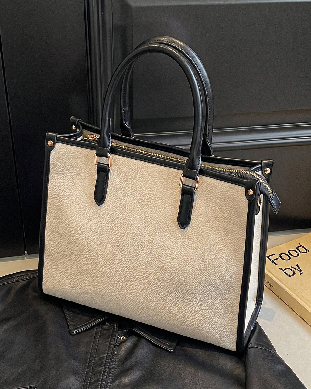 StyleShoot's Tailored Contrast Handle Tote Bag in Ivory White