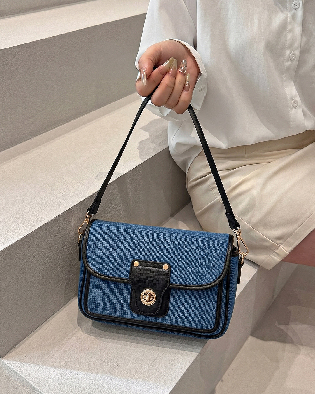 StyleShoot's Turn Lock Denim Crossbody Sling Bag in Blue