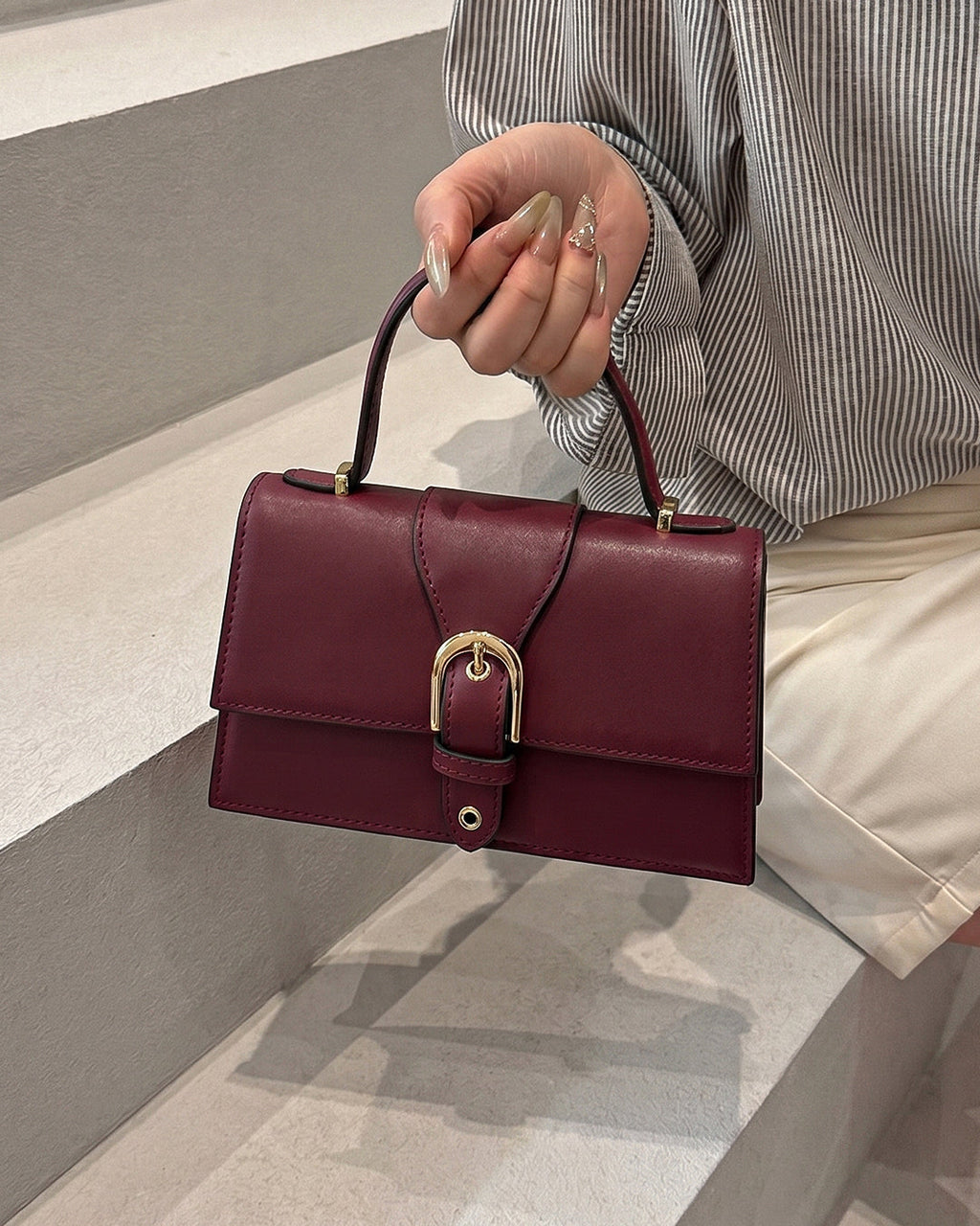 StyleShoot's Chain Strap Top Handle Sling Bag in Cherry Red