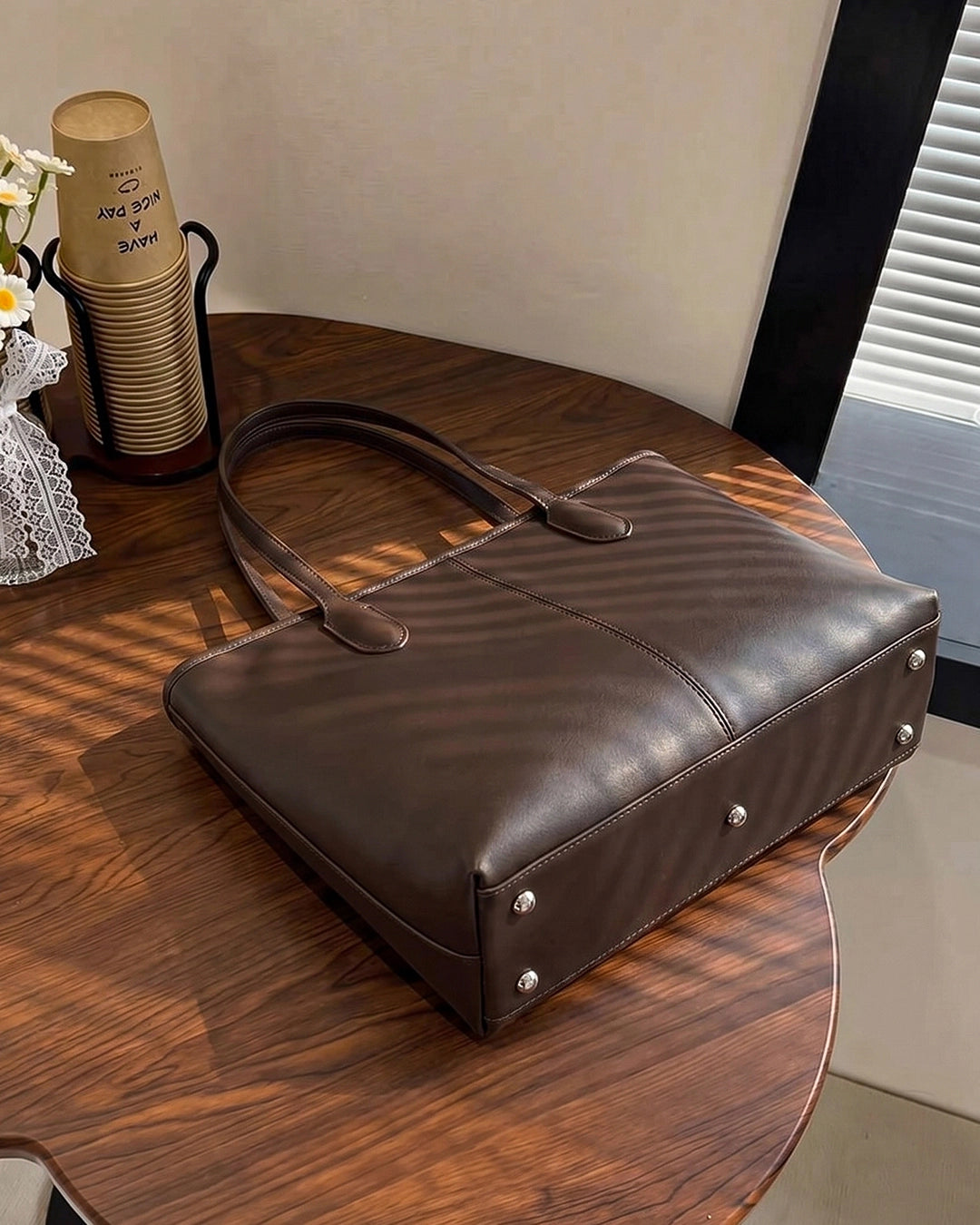 StyleShoot's Sleek Minimal Shoulder Bag in Brown