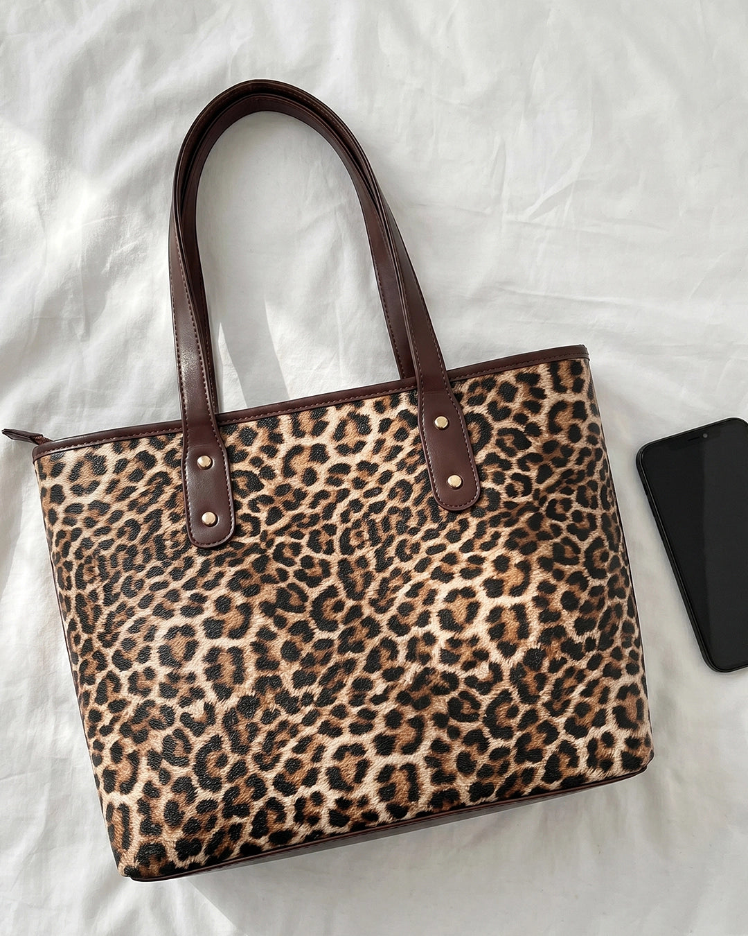StyleShoot's Leopard Print Tote Bag in Brown