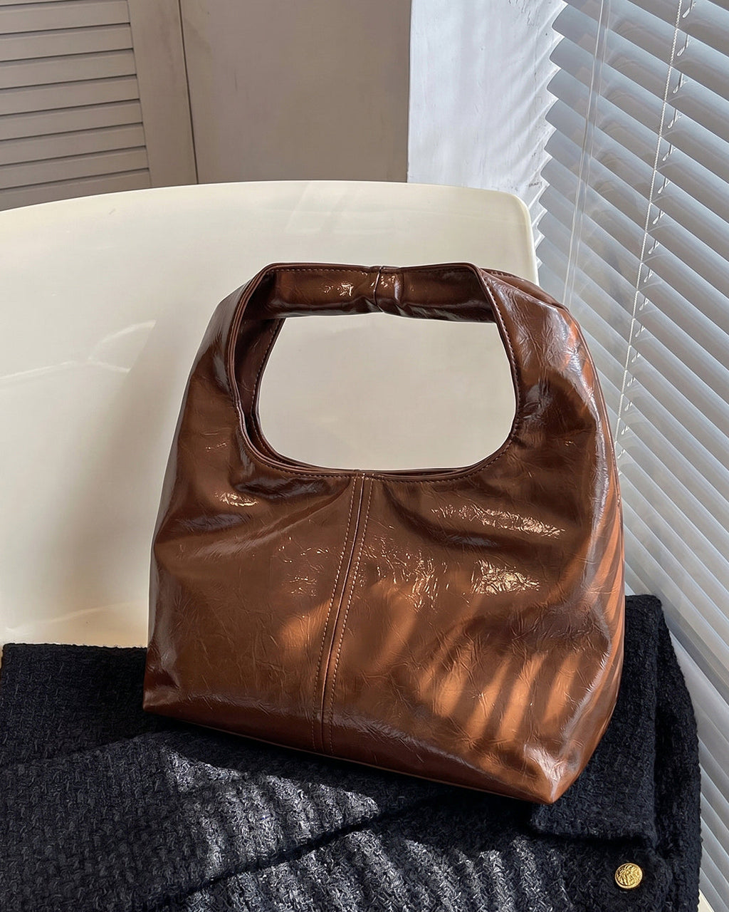 StyleShoot's Glossy Finish Hobo Shoulder Bag in Espresso Brown